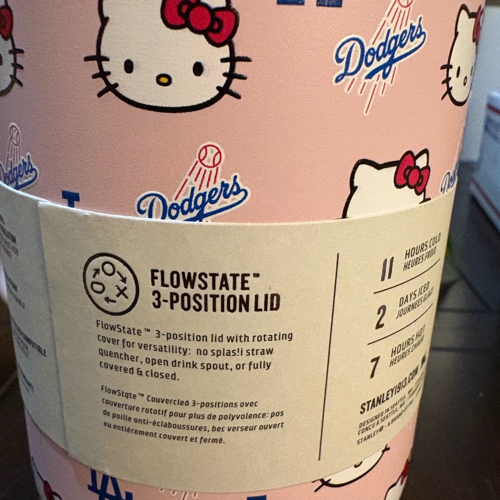 Stanley Hello Kitty LA Dodgers Tumbler, Pink - Picture 5 of 8